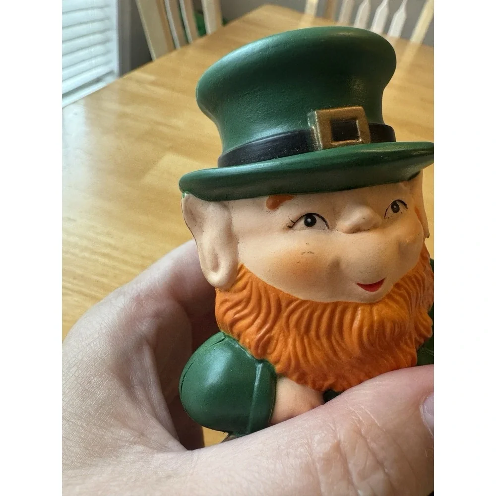 Vintage Enesco Leprechaun Piggy Bank Plastic Irish St. Patrick's 1985 Green